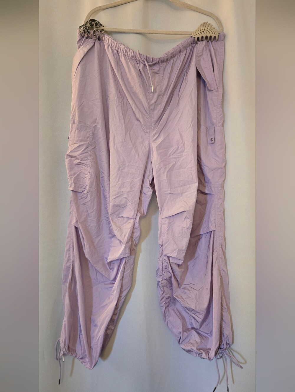 Divided H&M Lilac Parachute Pants with Drawstring Hem